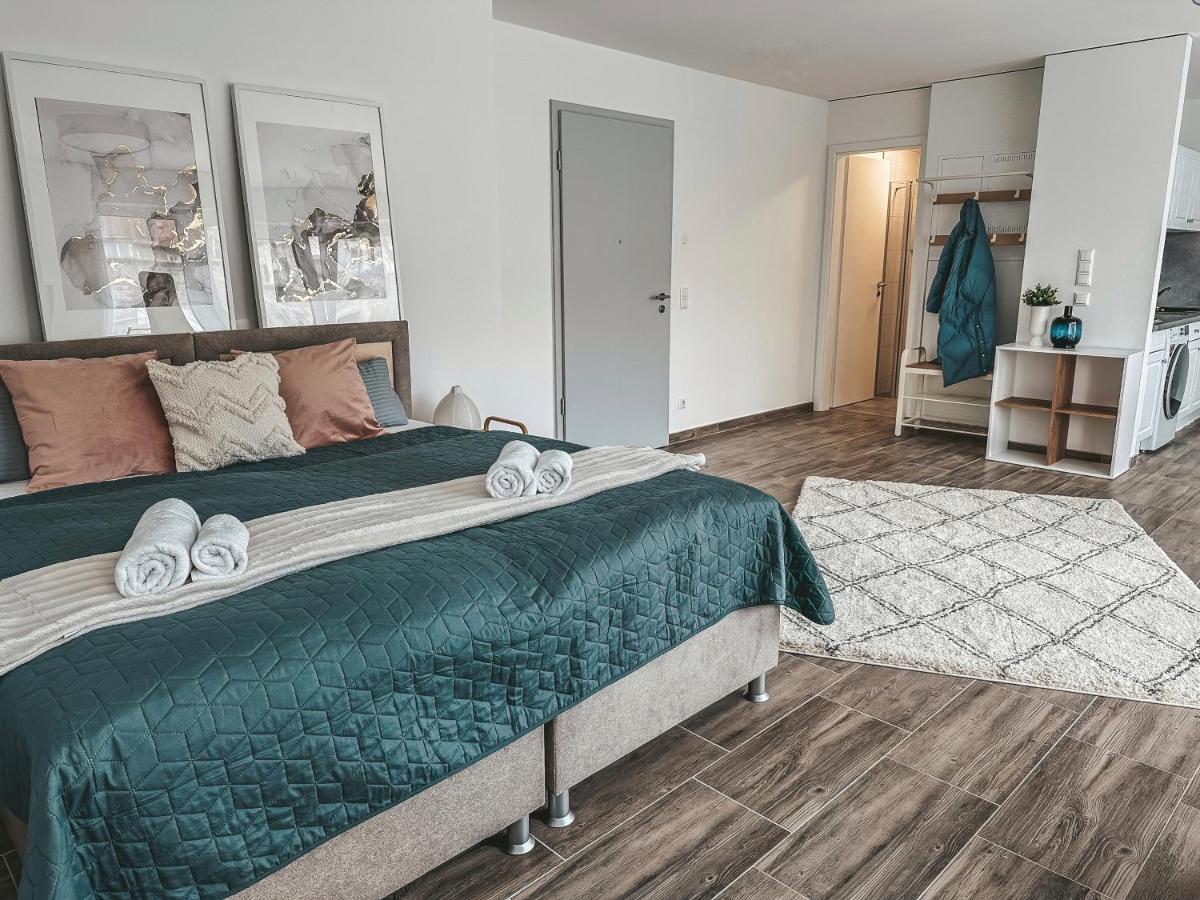 Sali Homes Elegant And Stylish Retreat In Heart Of Bayreuth, Close To River Exterior foto